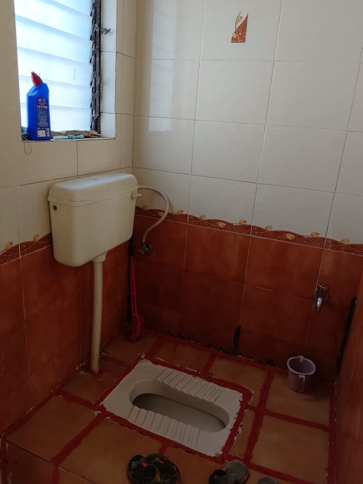 Bathroom, siddhivinayak-shubhashree-residential 1 Bedroom 680 Sq.Ft. Apartment In Akurdi Pune 9532649