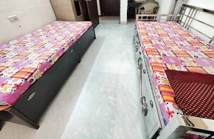 Bedroom in 2 BHK Apartment at Krishna Apartments Kandivali, Kandivali West – for Rent