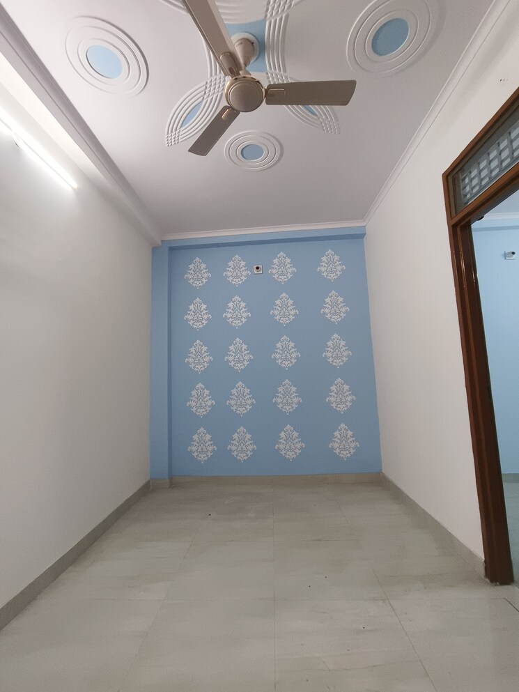 Living Room, dwarka mor 2 Bedroom 585 Sq.Ft. Builder Floor In Dwarka Mor Delhi 9532828