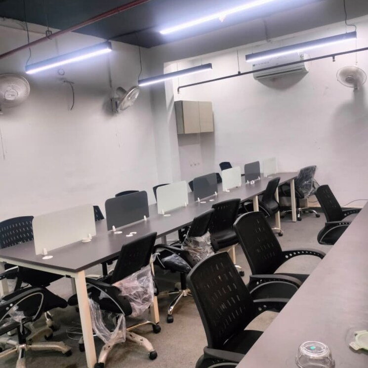 Team Area, sector 2 Commercial Office Space 1000 Sq.Ft. In Sector 2 Noida 9532909