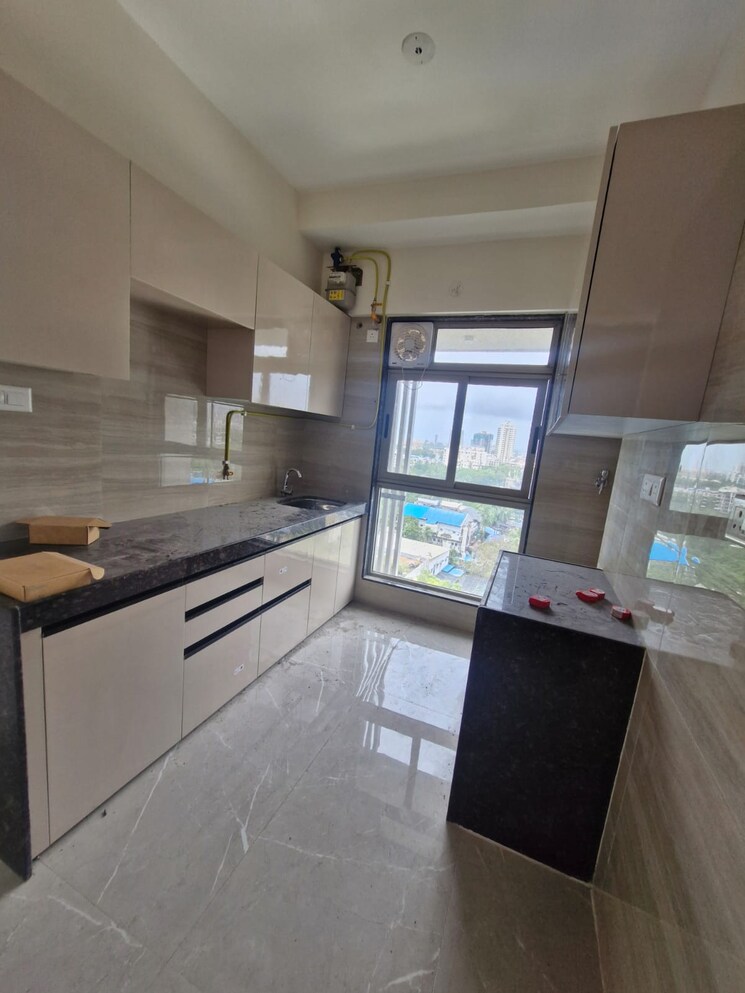 Kitchen, veena-smart-homes 2 Bedroom 586 Sq.Ft. Apartment In Kandivali West Mumbai 9532903