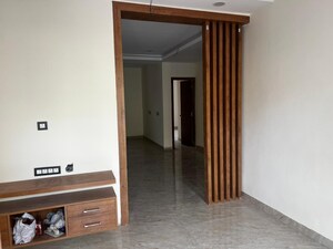 Room in 3 BHK Apartment at Shaikpet – for Sale