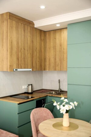 Kitchen in 3 BHK Builder Floor at Ghatkopar East – for Rent