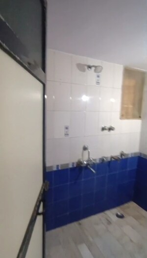 Attached Bathroom in 1 BHK Apartment at Shivaji Nagar – for Rent