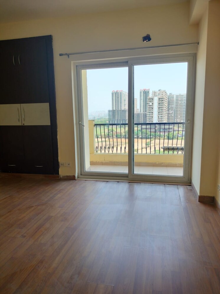 Bedroom, nimbus-the-hyde-park 3 Bedroom 1320 Sq.Ft. Apartment In Sector 78 Noida 9532998