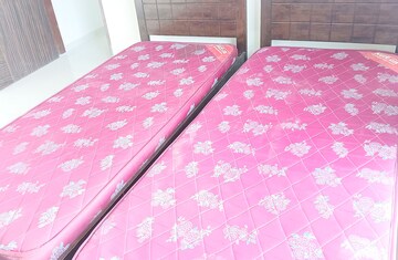 Bedroom in  Pg at Kurla West – for Rent