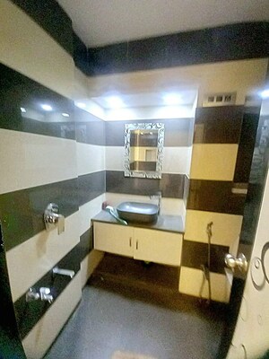 Attached Bathroom in 2 BHK Apartment at Ashok Avenue Marol, Marol – for Rent