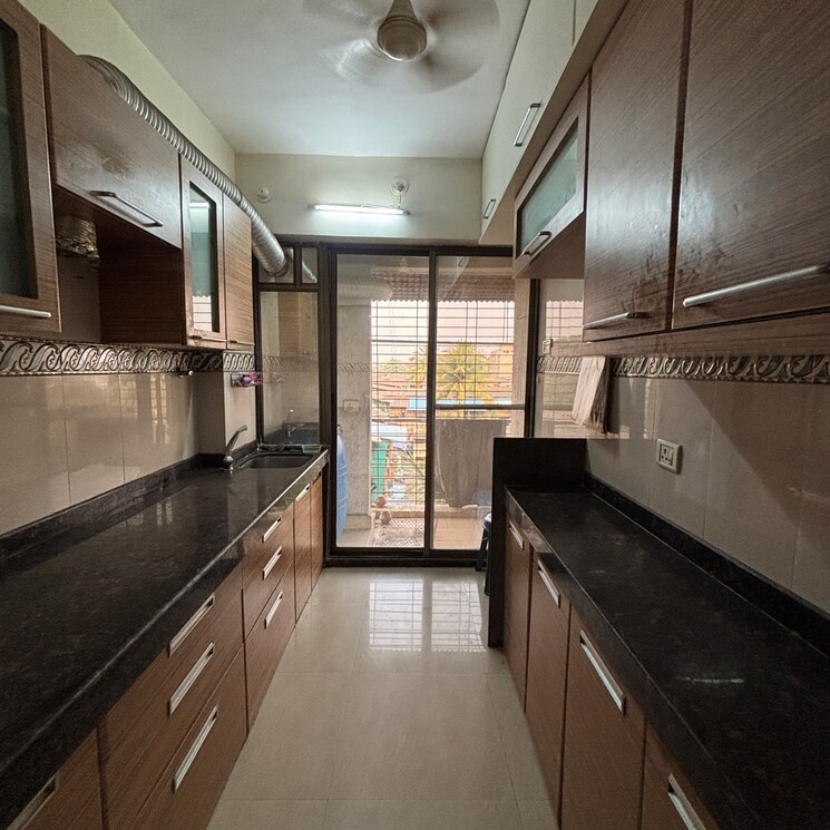 Kitchen, aura-luxisca 3 Bedroom 1450 Sq.Ft. Apartment In New Panvel West Navi Mumbai 9533160