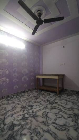 Room in 1 RK Builder Floor at Govindpuri – for Rent