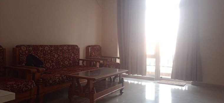 Living Room, gomti nagar 3 Bedroom 2100 Sq.Ft. Apartment In Gomti Nagar Lucknow 9533187