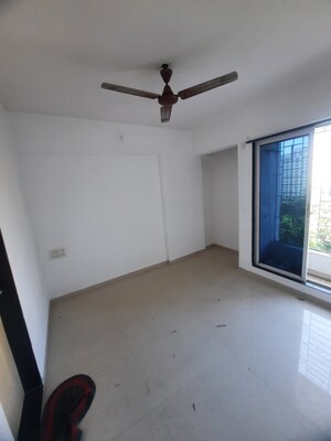 1 BHK Apartment For Rent in Cosmos Classique, Ghodbunder Road