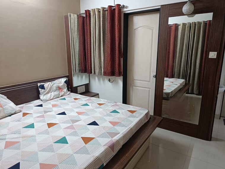 Bedroom, magarpatta-annex 2 Bedroom 900 Sq.Ft. Apartment In Hadapsar Pune 9533294