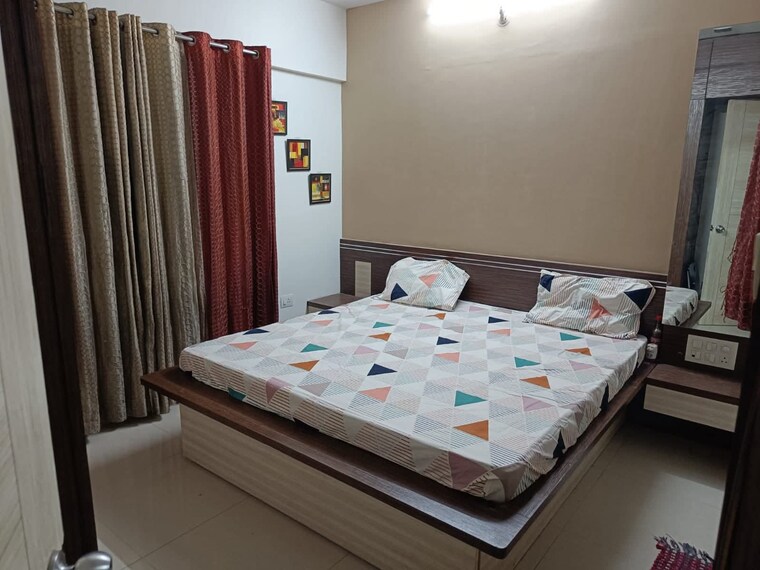 Bedroom, magarpatta-annex 2 Bedroom 900 Sq.Ft. Apartment In Hadapsar Pune 9533294