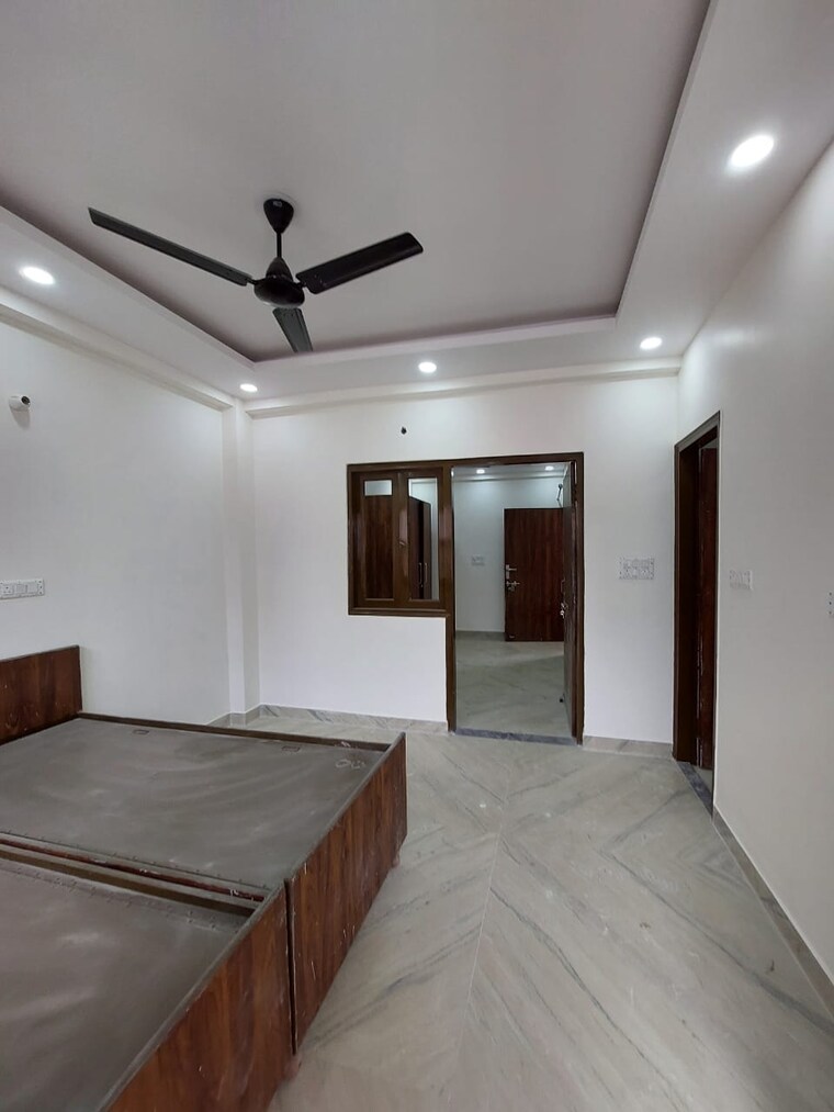 Room, aadharshila-apartment 1 Bedroom 400 Sq.Ft. Apartment In Sarita Vihar Delhi 9533335