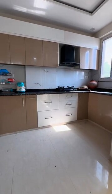 Kitchen in 4 BHK Apartment at Mansarovar – for Rent