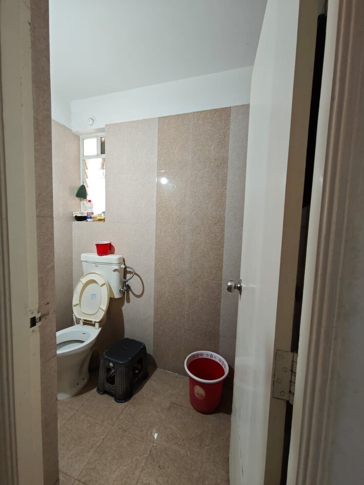 Master Bedroom, narhe 2 Bedroom 900 Sq.Ft. Apartment In Narhe Pune 9533393