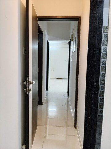  2 BHK Apartment at Shamik Elanza Santacruz, Vakola – for Sale