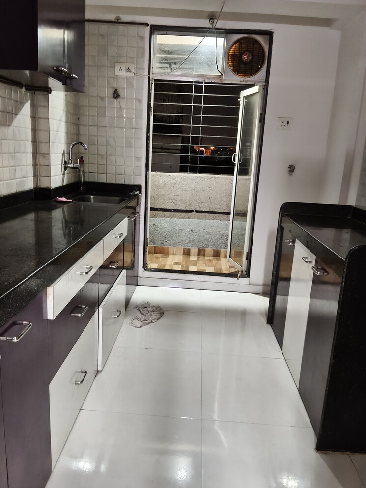 Kitchen, shamik-elanza-santacruz 2 Bedroom 677 Sq.Ft. Apartment In Vakola Mumbai 9533407