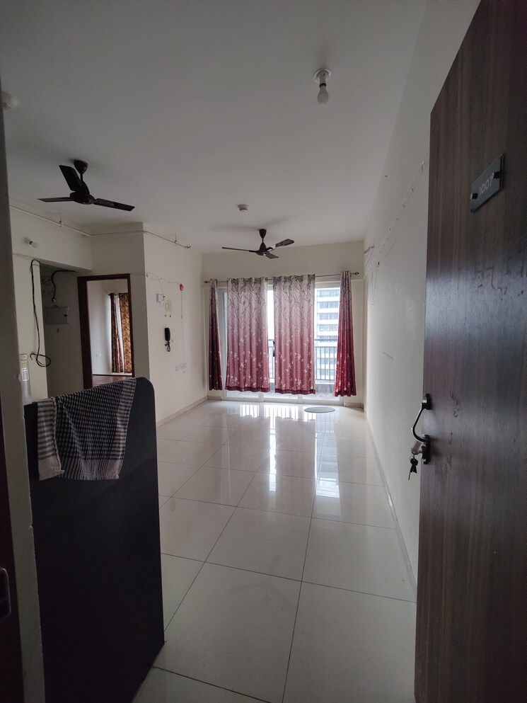 Living Room, kolte-patil-life-republic 1 Bedroom 500 Sq.Ft. Apartment In Hinjewadi Pune 9533398