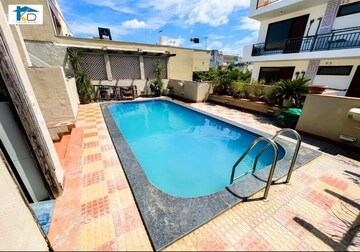 Swimming Pool in 3 BHK Apartment at Conscient Heritage Max, Sector 102 – for Rent