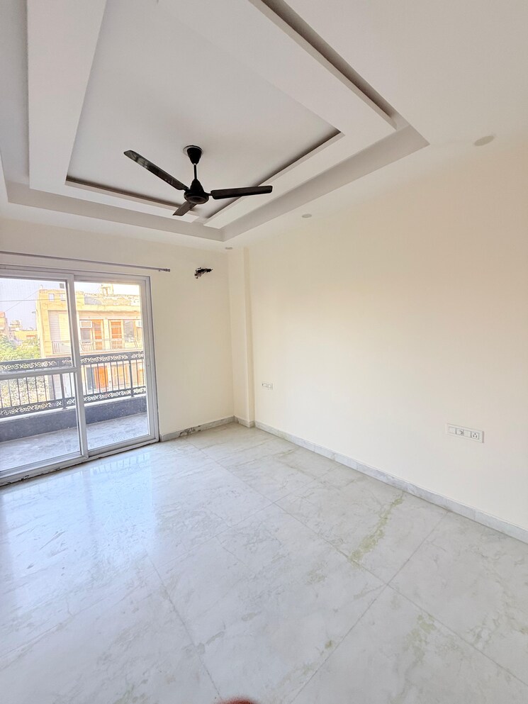Study Room, paschim vihar 3.5 Bedroom 1800 Sq.Ft. Builder Floor In Paschim Vihar Delhi 9533490