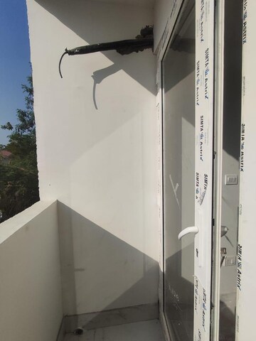 Staircase in 3 BHK Apartment at Palm Residency Chhatarpur, Chattarpur – for Rent