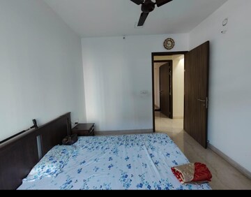 Bedroom in 4 BHK Apartment at Sheth Avalon, Laxmi Nagar – for Sale