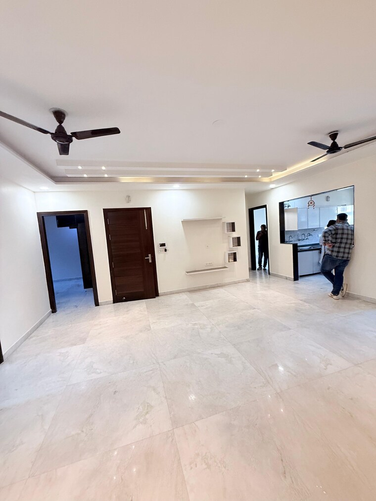 Living Room, paschim vihar 3.5 Bedroom 1800 Sq.Ft. Builder Floor In Paschim Vihar Delhi 9533521