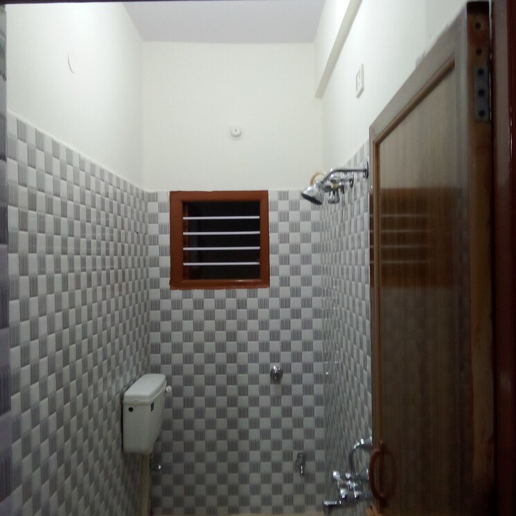 Bathroom, ejipura 2 Bedroom 800 Sq.Ft. Builder Floor In Ejipura Bangalore 9533543