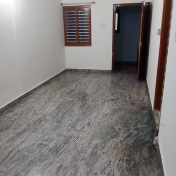 2 BHK Builder Floor For Rent in Ejipura