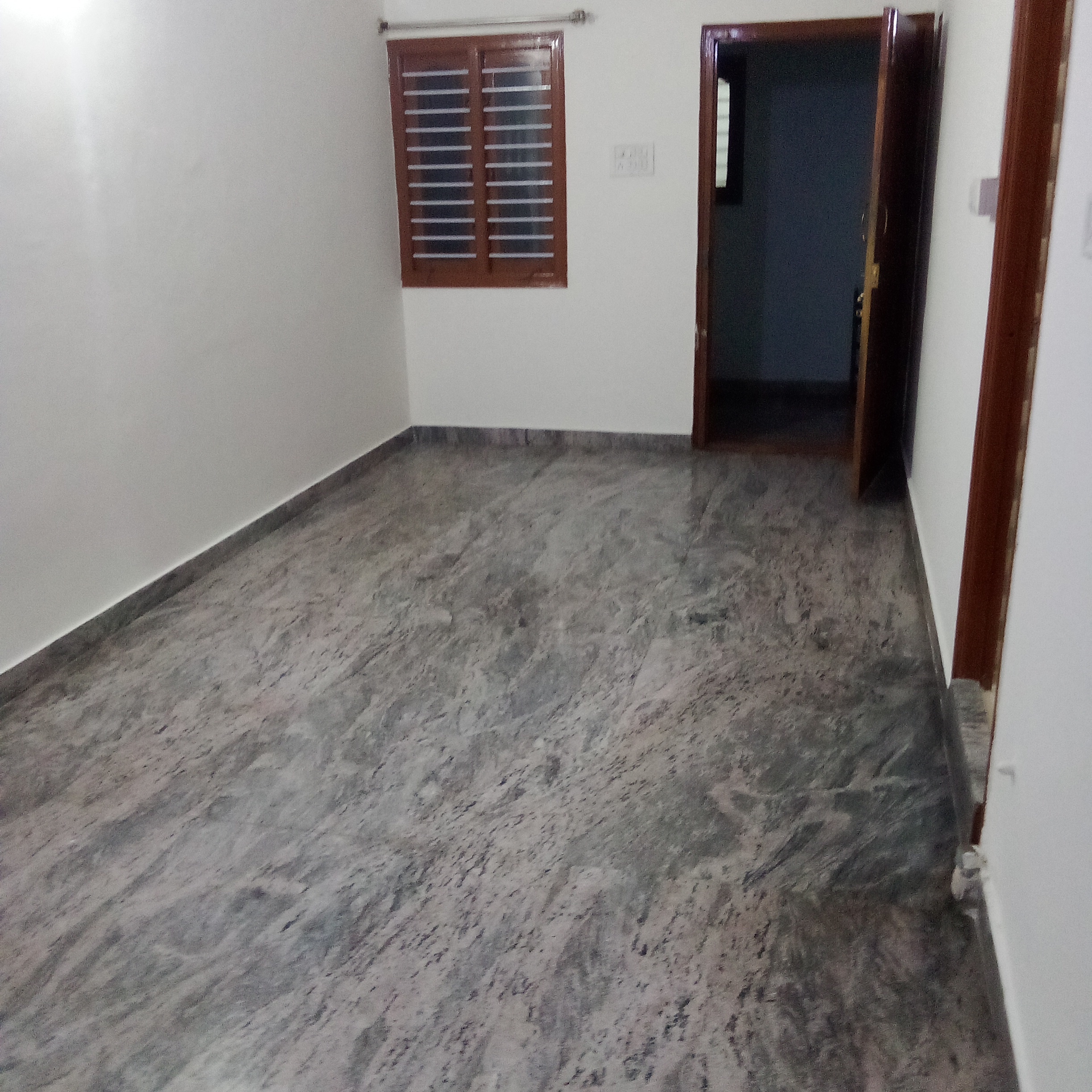 2 BHK Builder Floor For Rent in Ejipura