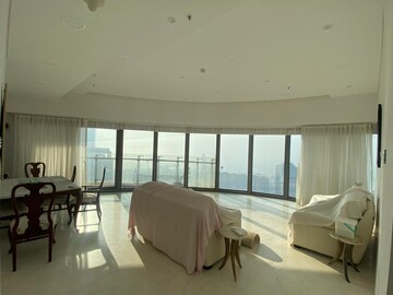 Room in 3 BHK Apartment at Lodha The World Towers World One Tier 2, Worli – for Rent