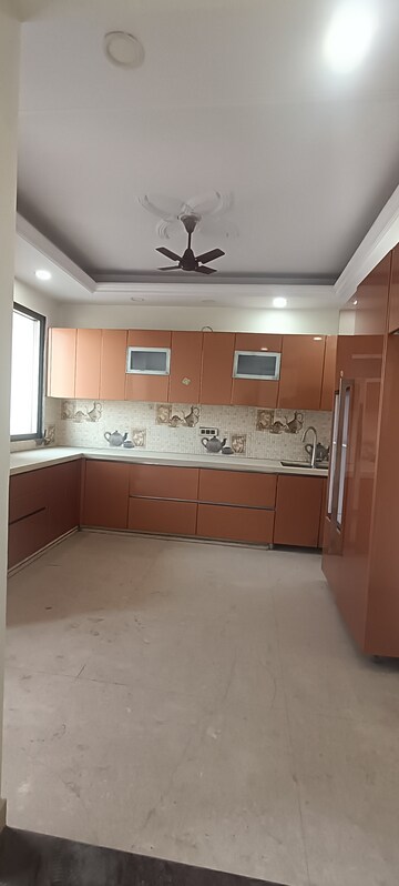 Kitchen in 3 BHK Builder Floor at The Omaxe State, Sector 19b Dwarka – for Rent