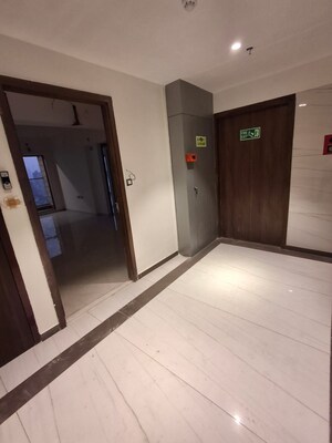 Room in 1 BHK Apartment at Siddhivinayak Habitats, Dadar West – for Sale