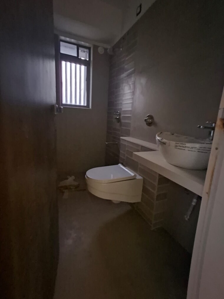 Bathroom, siddhivinayak-habitats 1 Bedroom 500 Sq.Ft. Apartment In Dadar West Mumbai 9533542