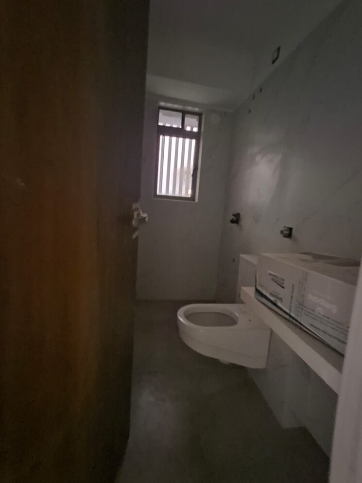 Bathroom, siddhivinayak-habitats 1 Bedroom 500 Sq.Ft. Apartment In Dadar West Mumbai 9533542