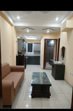Team Area in 2 BHK Builder Floor at RWA Residential Society Sector 46, Sector 46 – for Rent