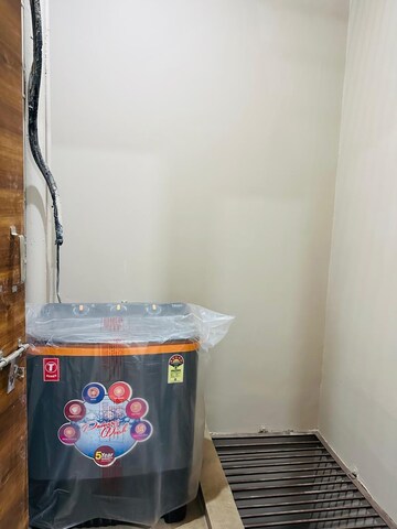 Furnished Amenities in 2 BHK Builder Floor at RWA Residential Society Sector 46, Sector 46 – for Rent