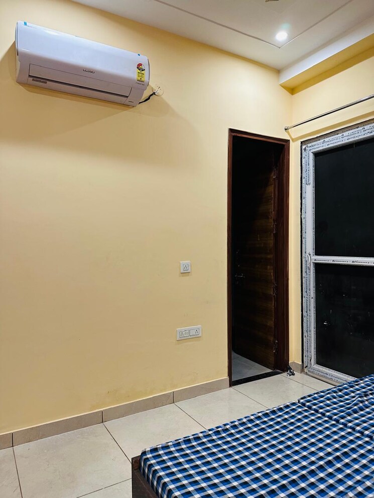 undefined, rwa-residential-society-sector-46 2 Bedroom 200 Sq.Yd. Builder Floor In Sector 46 Gurgaon 9533555