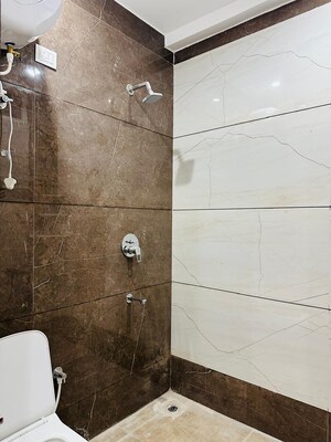Bathroom in 2 BHK Builder Floor at RWA Residential Society Sector 46, Sector 46 – for Rent