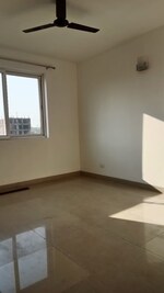 3 BHK + Servant Room 1950 Sq.Ft. Apartment in Emaar The Palm Drive-The Premier Terraces