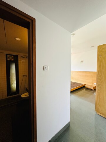 Room in 4 BHK Villa at Windmills of Your Mind, Whitefield – for Rent