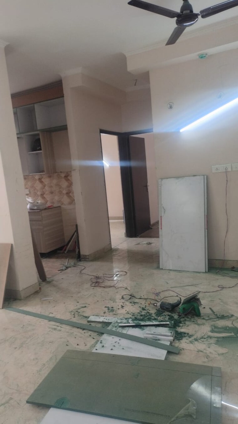 Room, amrapali-golf-homes 2 Bedroom 1100 Sq.Ft. Apartment In Sector 4 Greater Noida Greater Noida 9533590