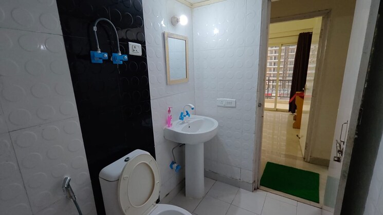 Bathroom, gardenia-gateway 2 Bedroom 1265 Sq.Ft. Apartment In Sector 75 Noida 9533649