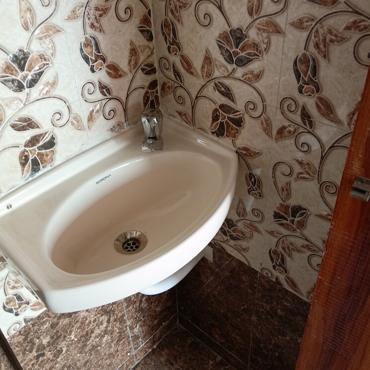 Bathroom, mukti-shantinath-tower 2 Bedroom 1050 Sq.Ft. Apartment In Virar West Palghar 9533651