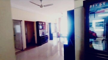Room in 5 BHK Apartment at Kapra – for Rent