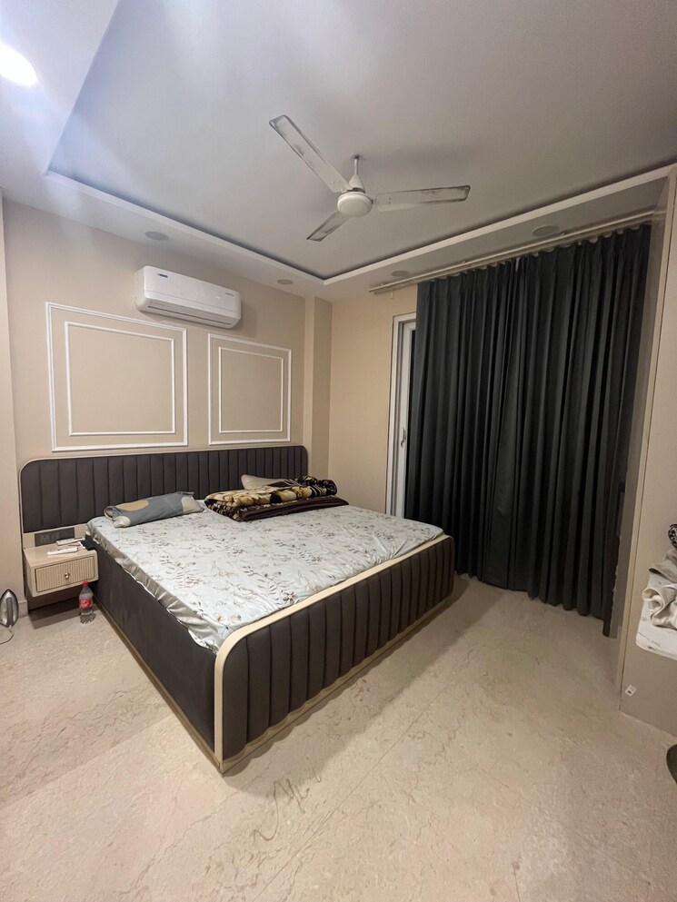 Bedroom, sector 43 3 Bedroom 23000 Sq.Ft. Builder Floor In Sector 43 Gurgaon 9533660