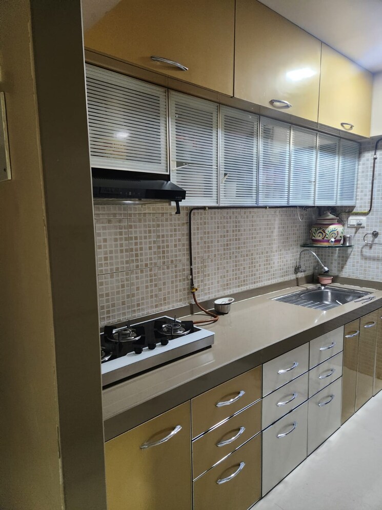 Kitchen, raymond-realty-phase-ii 2 Bedroom 635 Sq.Ft. Apartment In Pokhran Road No Two Thane 9533659