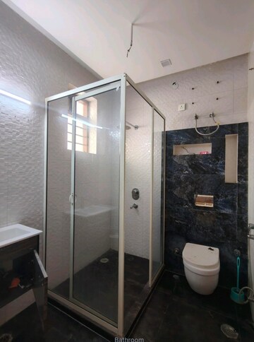 Bathroom in 3 BHK Builder Floor at Crown Plaza Mall, Sector 15a – for Rent