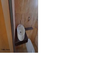 Utility Room in 2 BHK Apartment at Kohinoor Zen Estate, Kharadi – for Rent